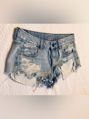 American Eagle Outfitters Light Blue Distressed Denim Shorts